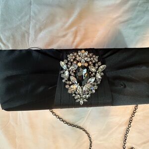 Elegant Black Clutch with Crystal Embellishment